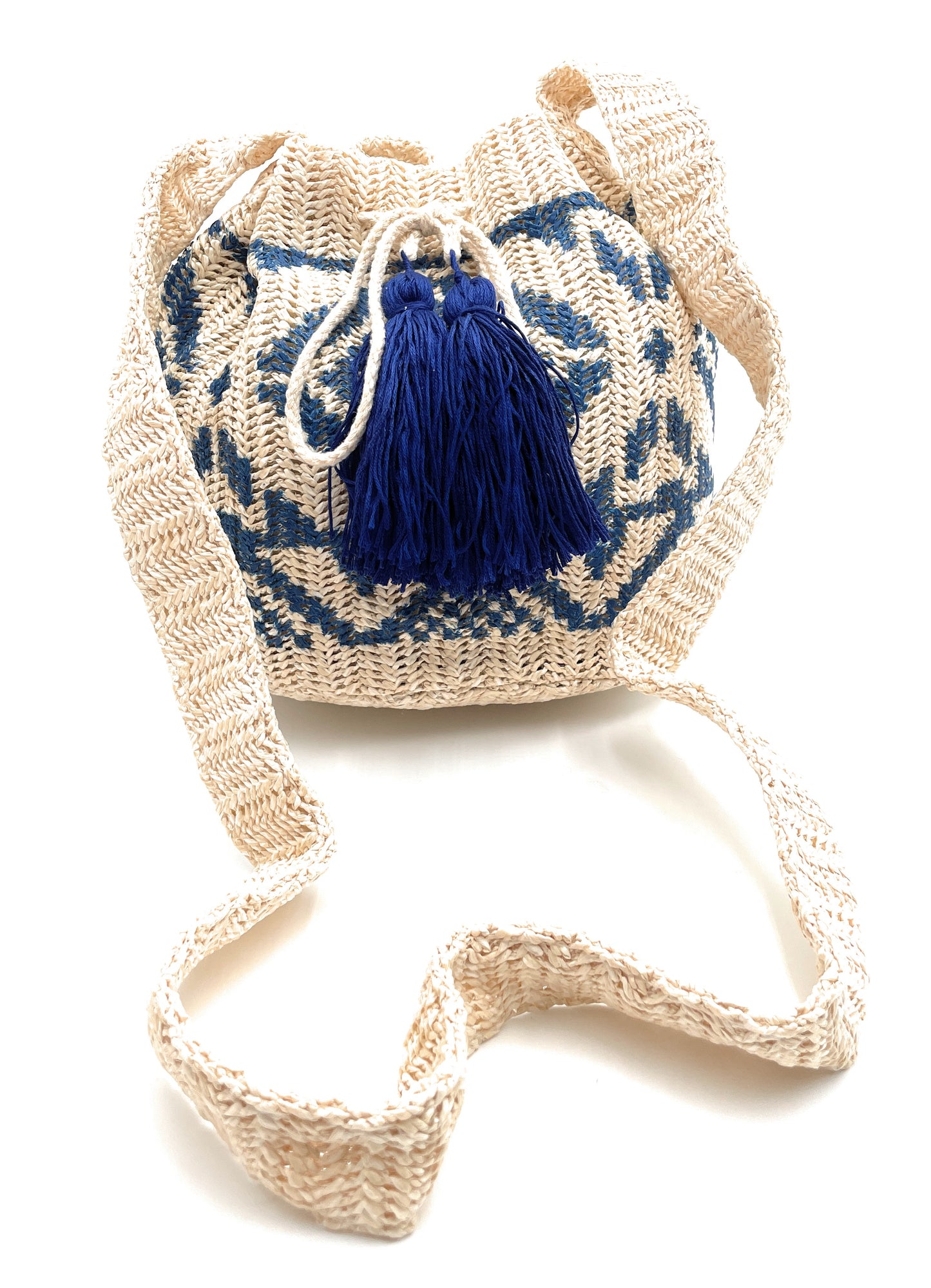 Casual Tribal Straw Crossbody Bucket Bag with Tassel Drawstring