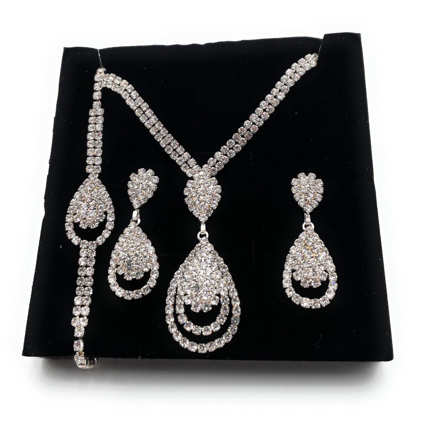 Bridal Tear Drop Jewlery Set S18511