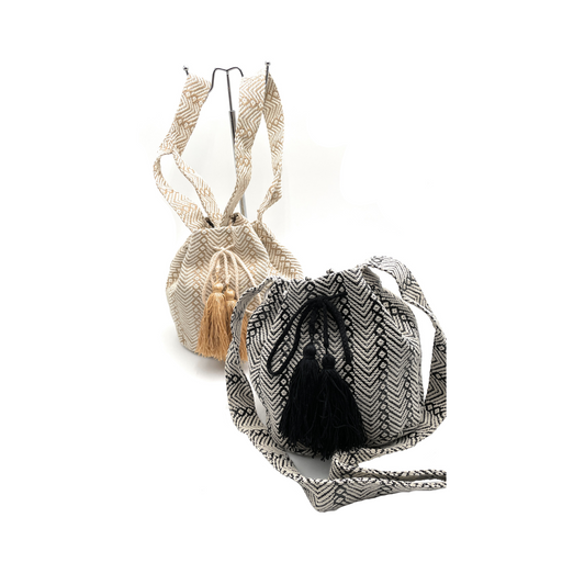 Geometric pattern bucket bag w/ Tassel